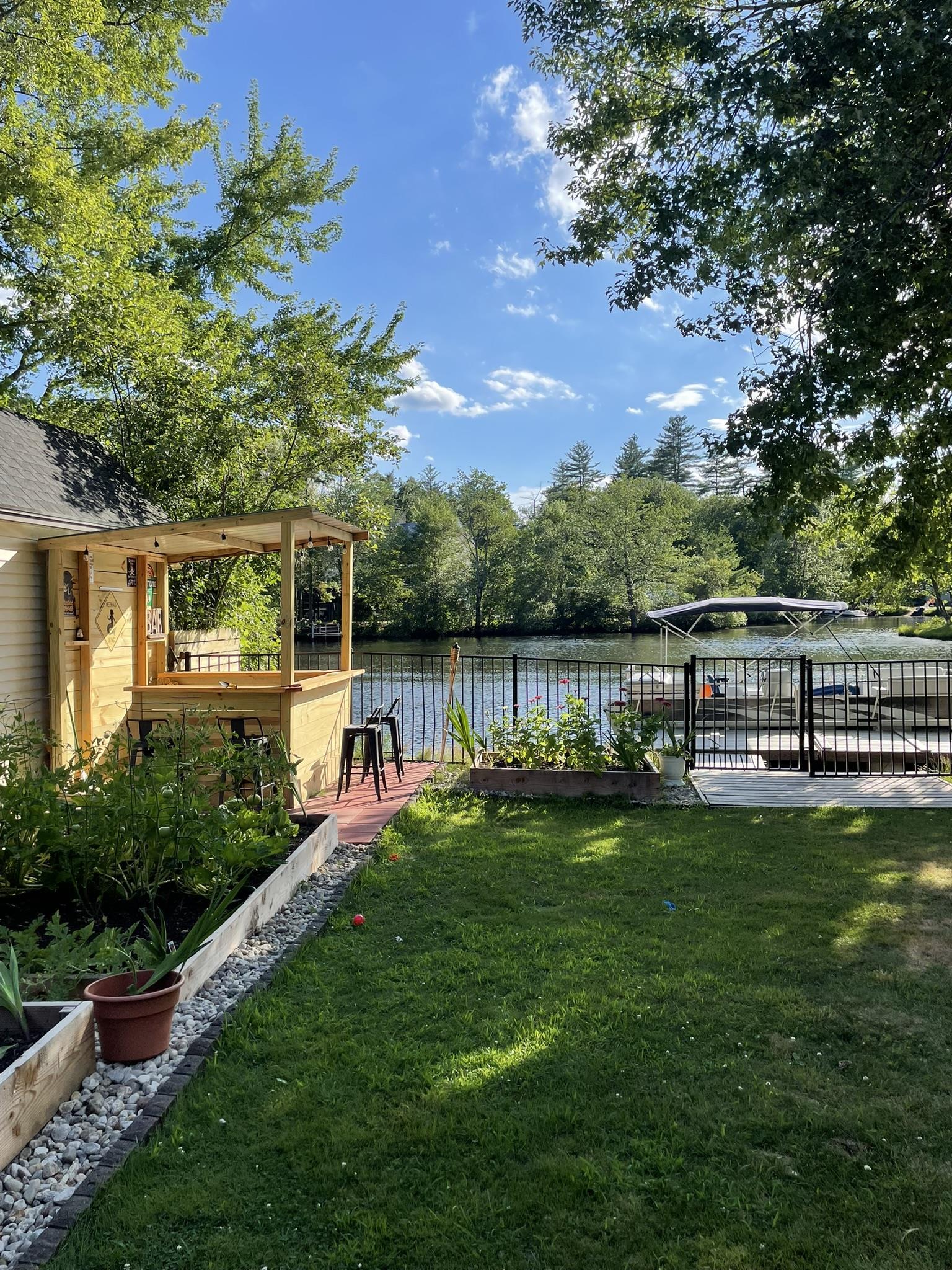 Goffstown, New Hampshire 03045, United States, 3 Bedrooms Bedrooms, ,3 BathroomsBathrooms,Residential,Active,155439