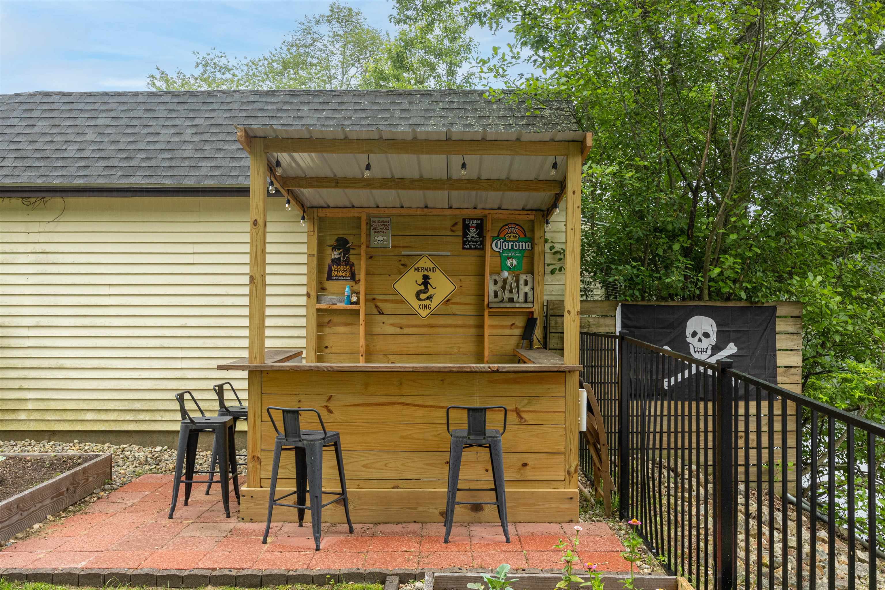 Goffstown, New Hampshire 03045, United States, 3 Bedrooms Bedrooms, ,3 BathroomsBathrooms,Residential,Active,155439