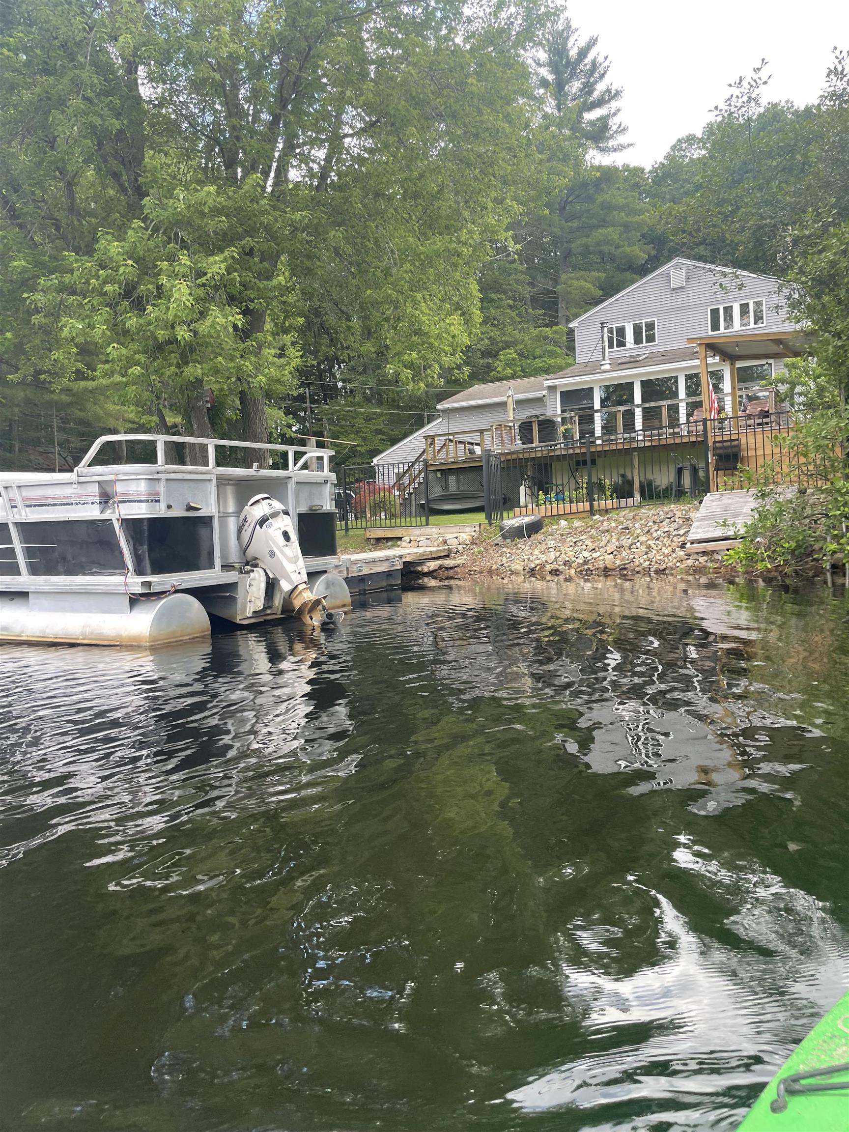 Goffstown, New Hampshire 03045, United States, 3 Bedrooms Bedrooms, ,3 BathroomsBathrooms,Residential,Active,155439