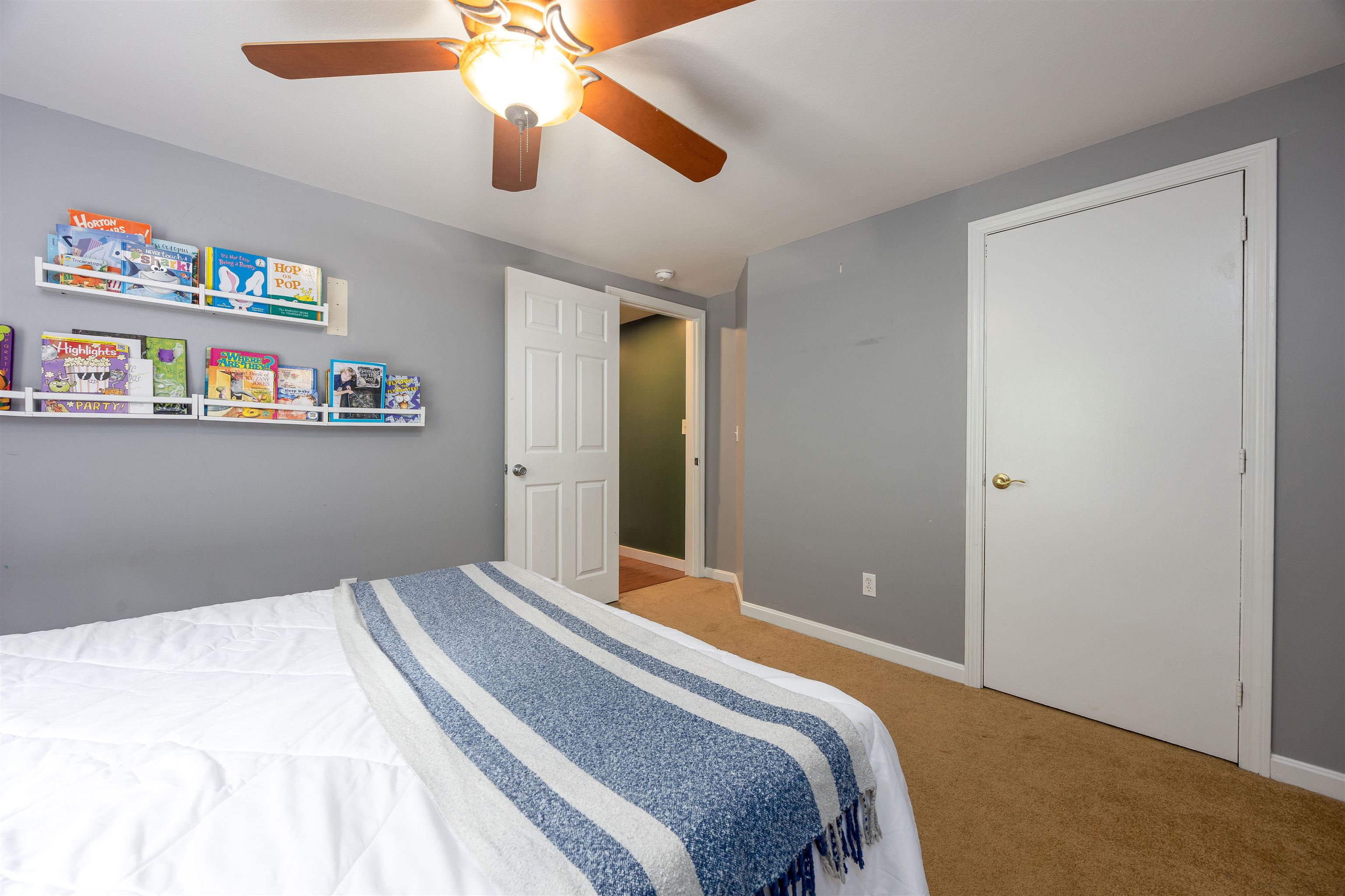 Goffstown, New Hampshire 03045, United States, 3 Bedrooms Bedrooms, ,3 BathroomsBathrooms,Residential,Active,155439