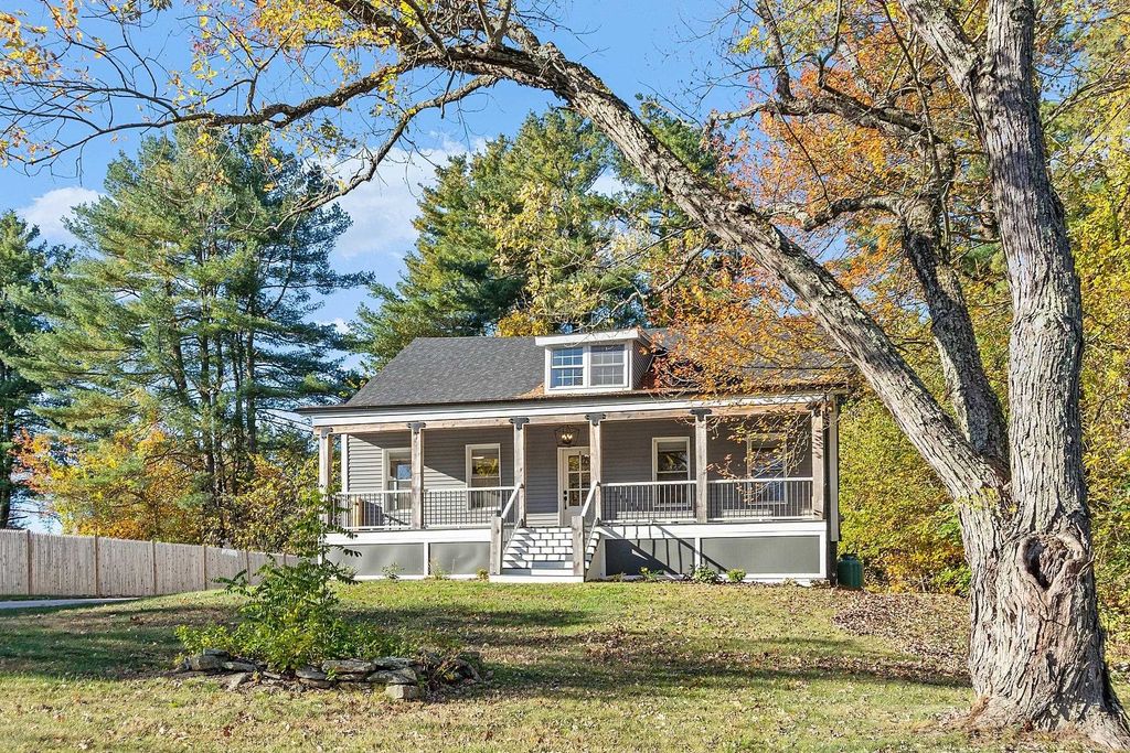 Photo of 51 Fordway Road, Derry, NH 03808 (MLS # 5066674)