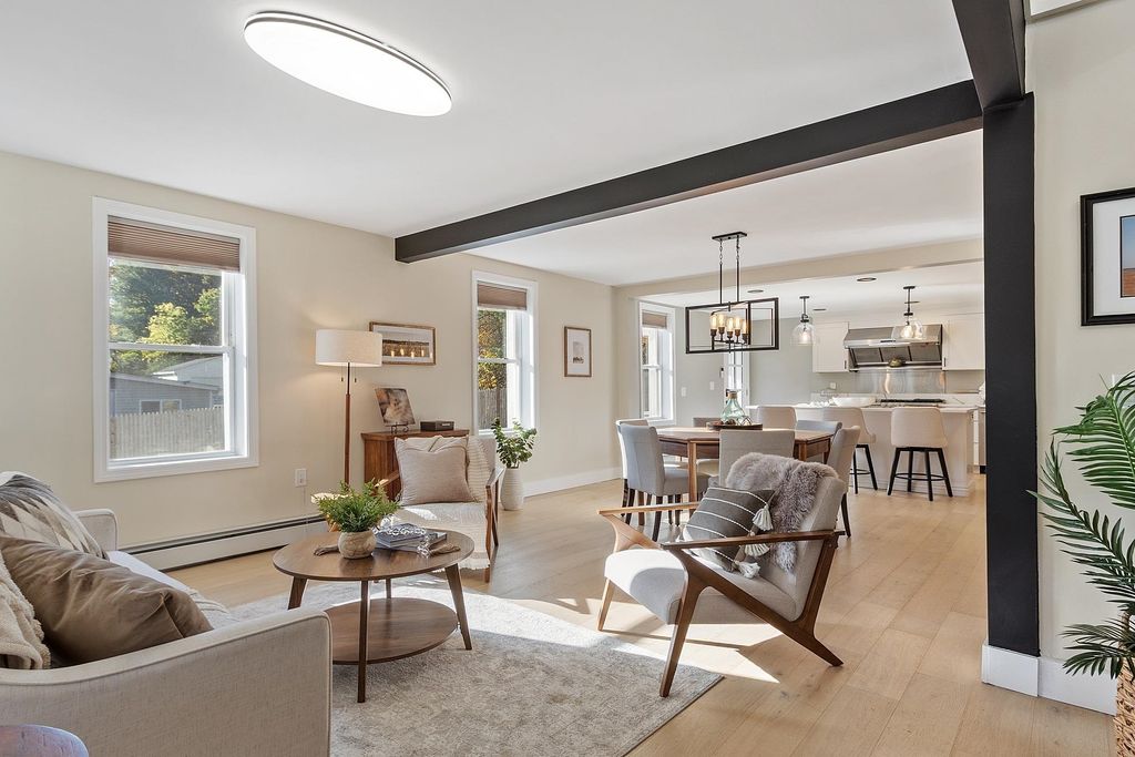 Photo of 51 Fordway Road, Derry, NH 03808 (MLS # 5066674)