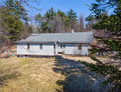 35 Dort Street Troy NH 03465