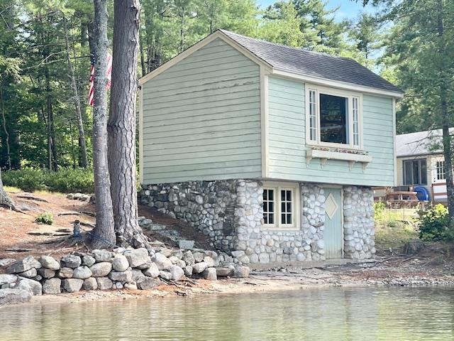 305 Round Pond Road