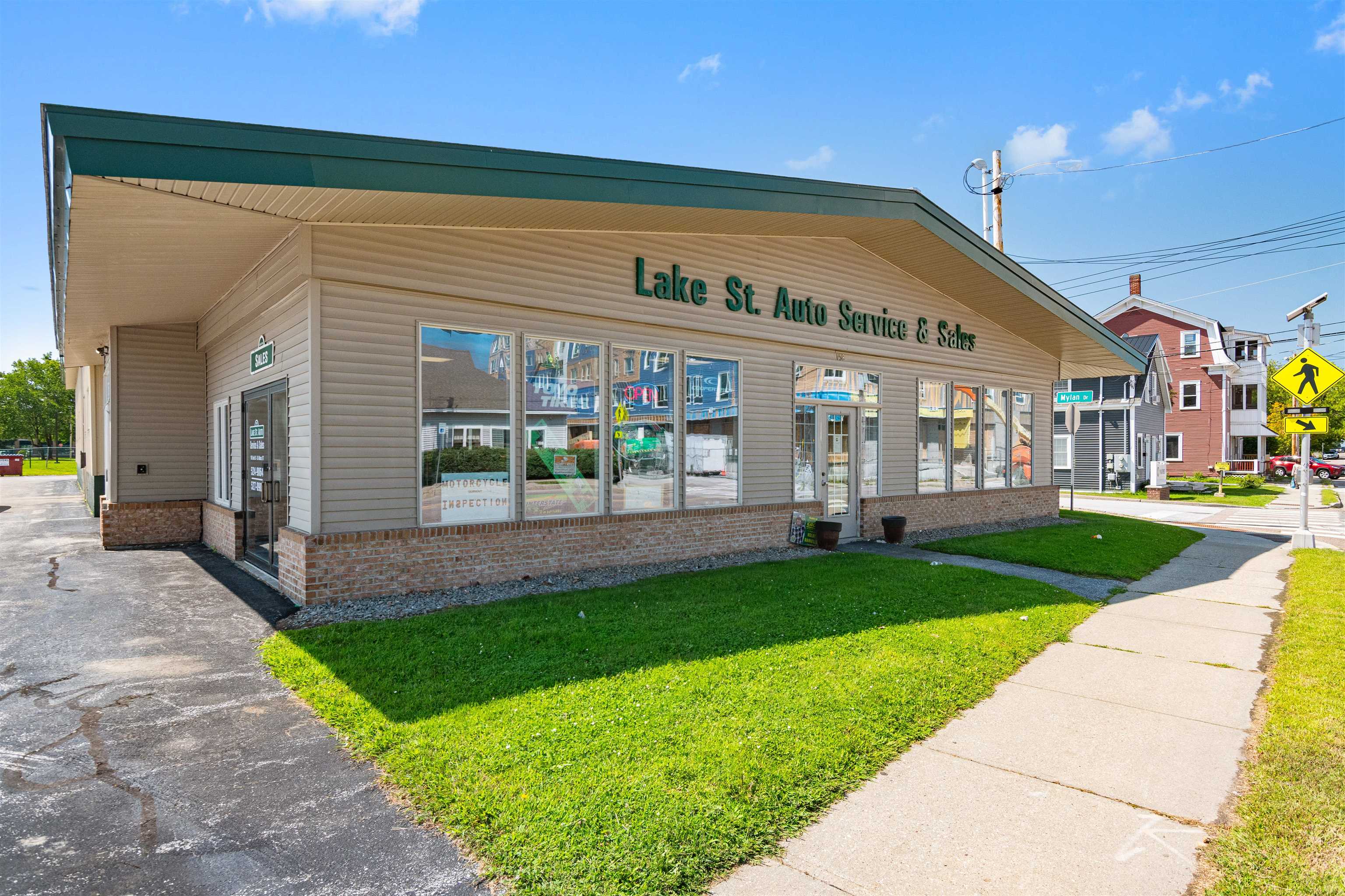 158 Lake Street