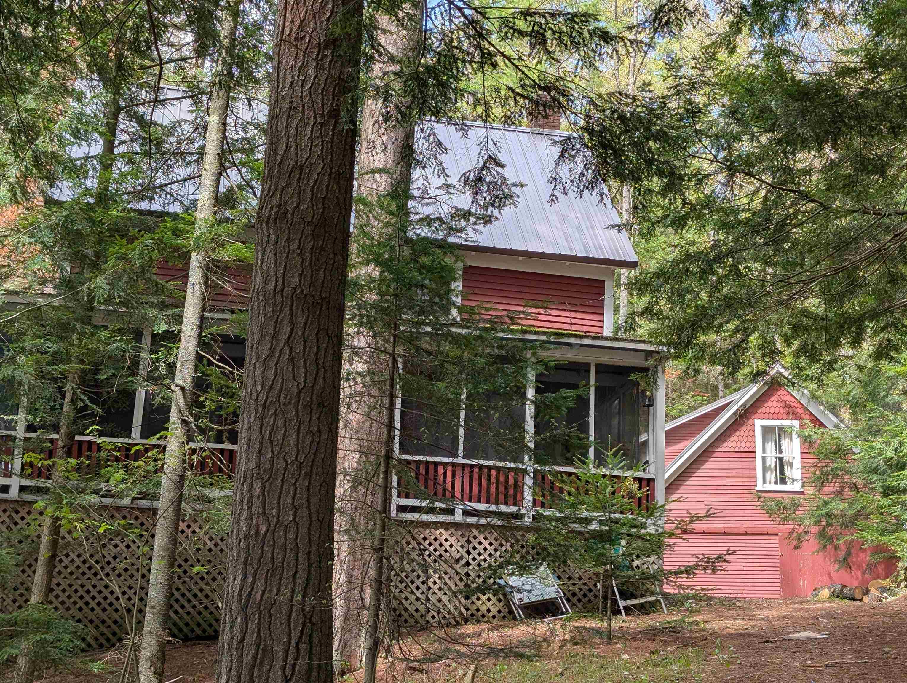 425 Partridge Lake Road