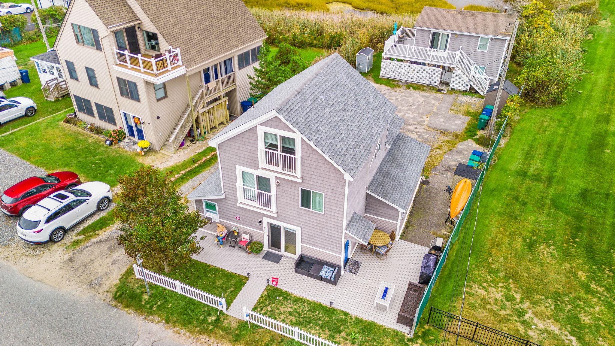 28 Kings Highway Unit 3