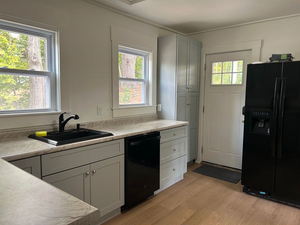 Photo of 23 High Street, Plymouth, NH 03264 (MLS # 5076945)