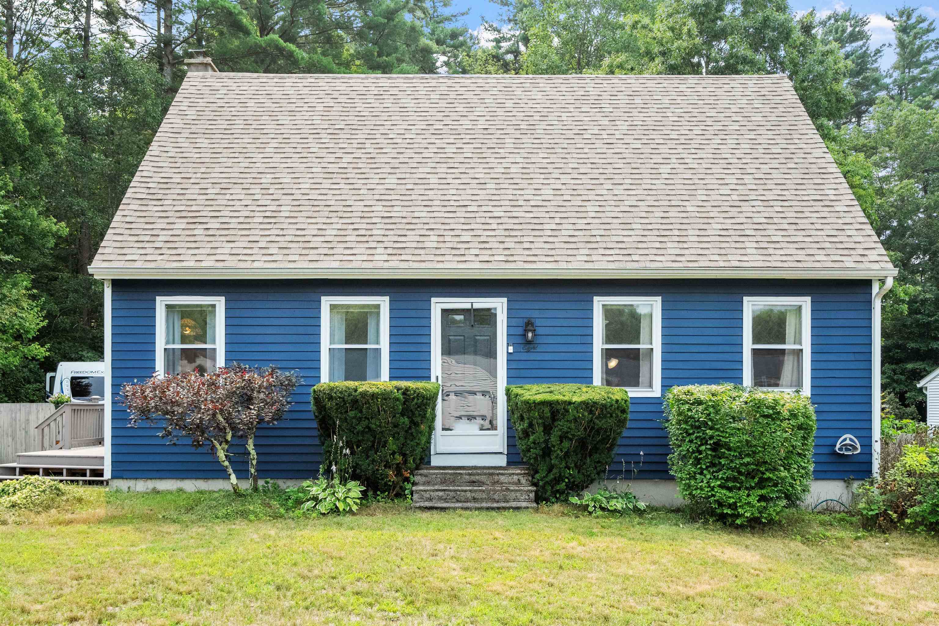 8 Hampshire Drive