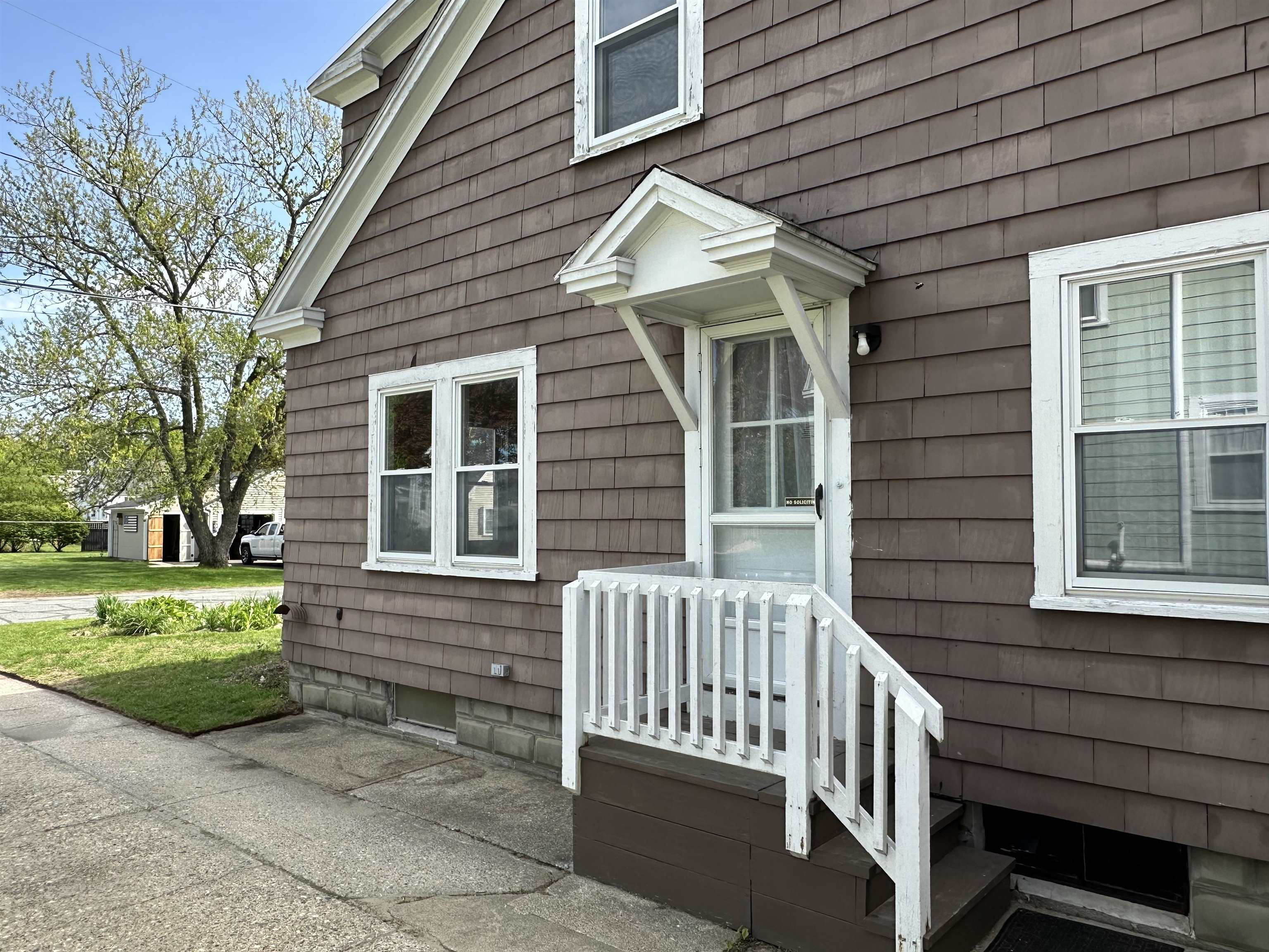 8 Newman Street