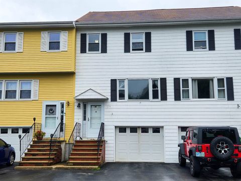 Photo of 7 Pine Isle Drive #C, Derry, NH 03038 (MLS # 5085437)