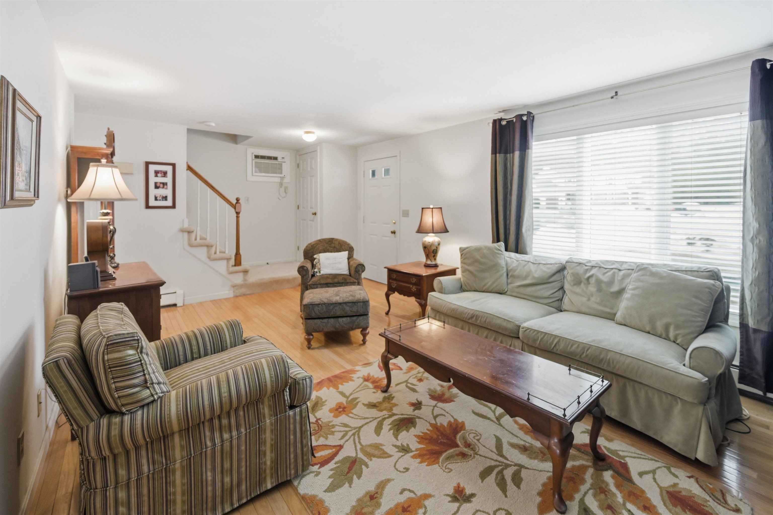 9 Crane Crossing Road 3-2