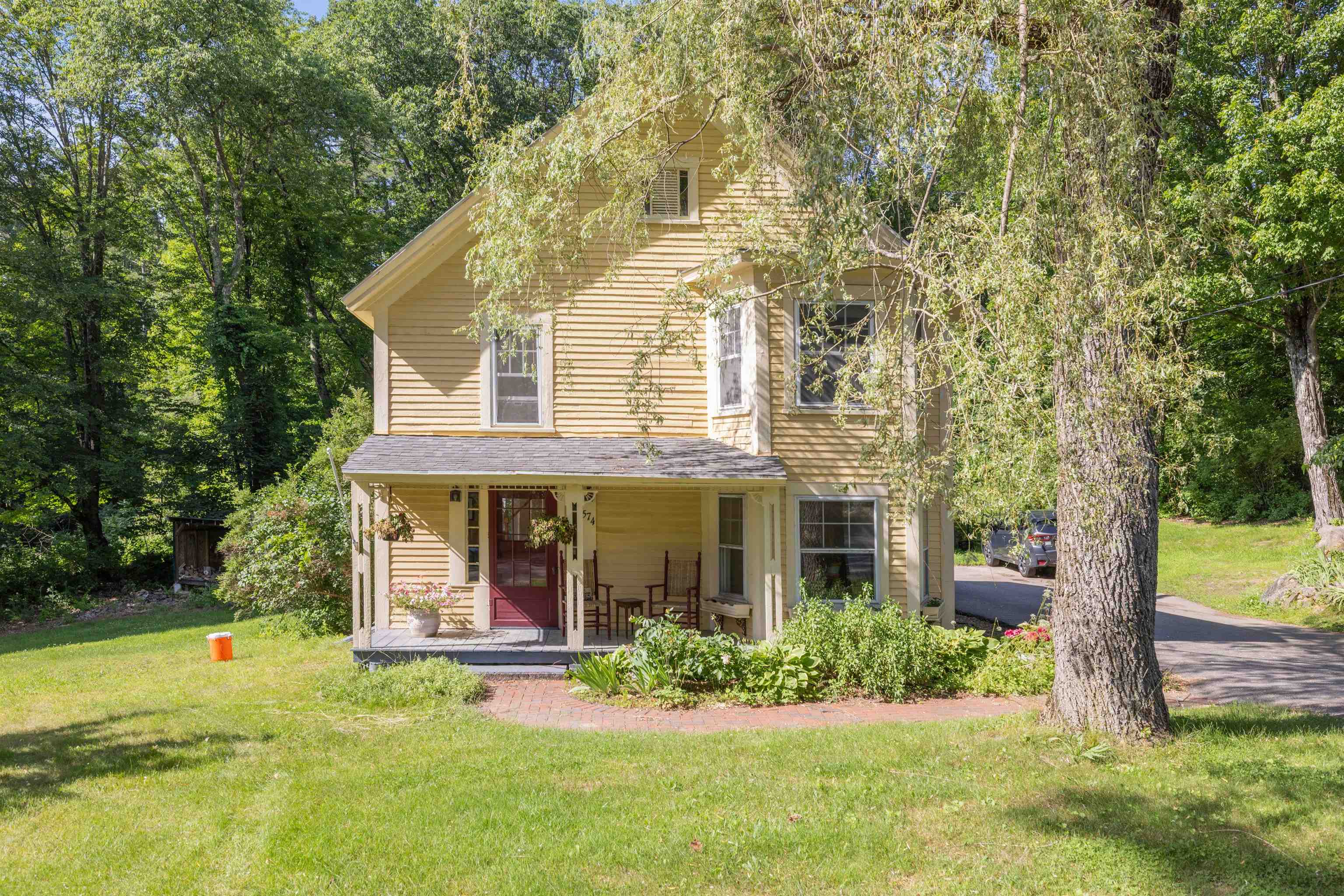 574 Main Street