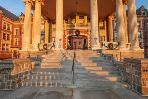 15 Mount Saint Marys Way 112 Hooksett NH 03106