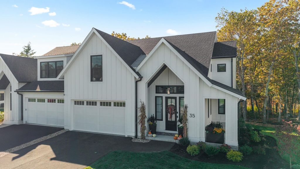 Photo of 44 Trails Edge Road, Windham, NH 03087 (MLS # 5066047)