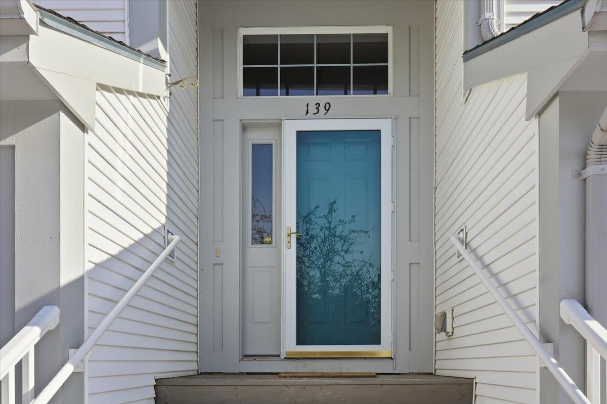 139 Stonington Circle