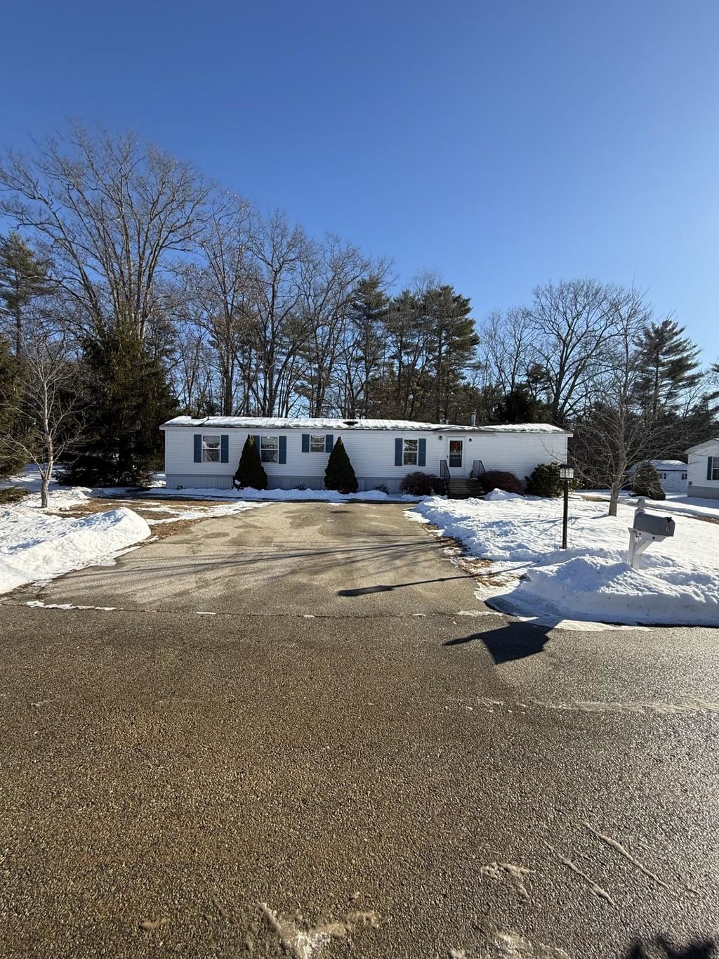 Photo of 6 Adams Street, Epsom, NH 03234 (MLS # 5072268)
