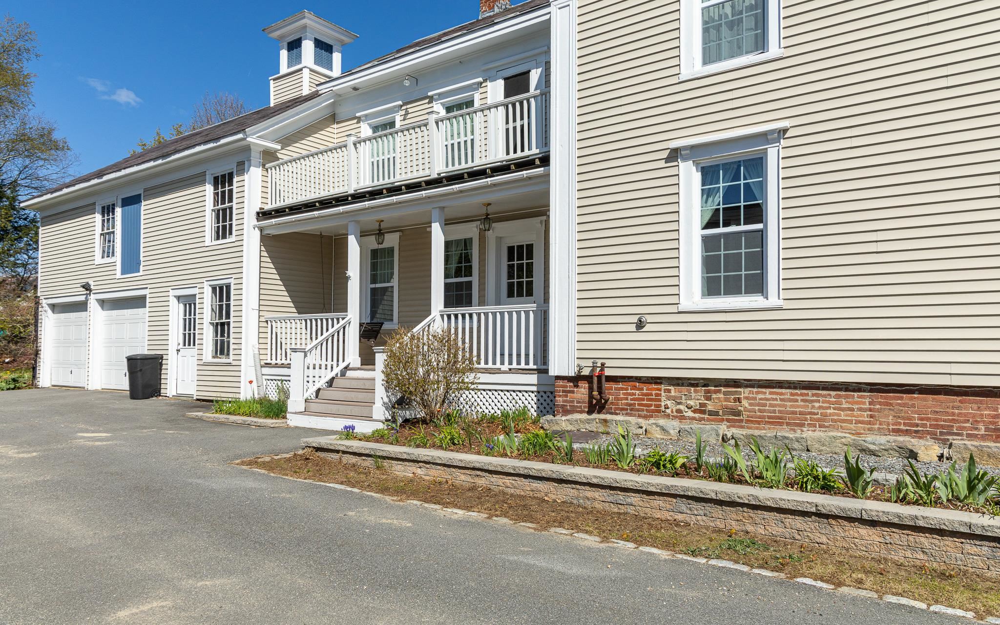 84 Elm Street