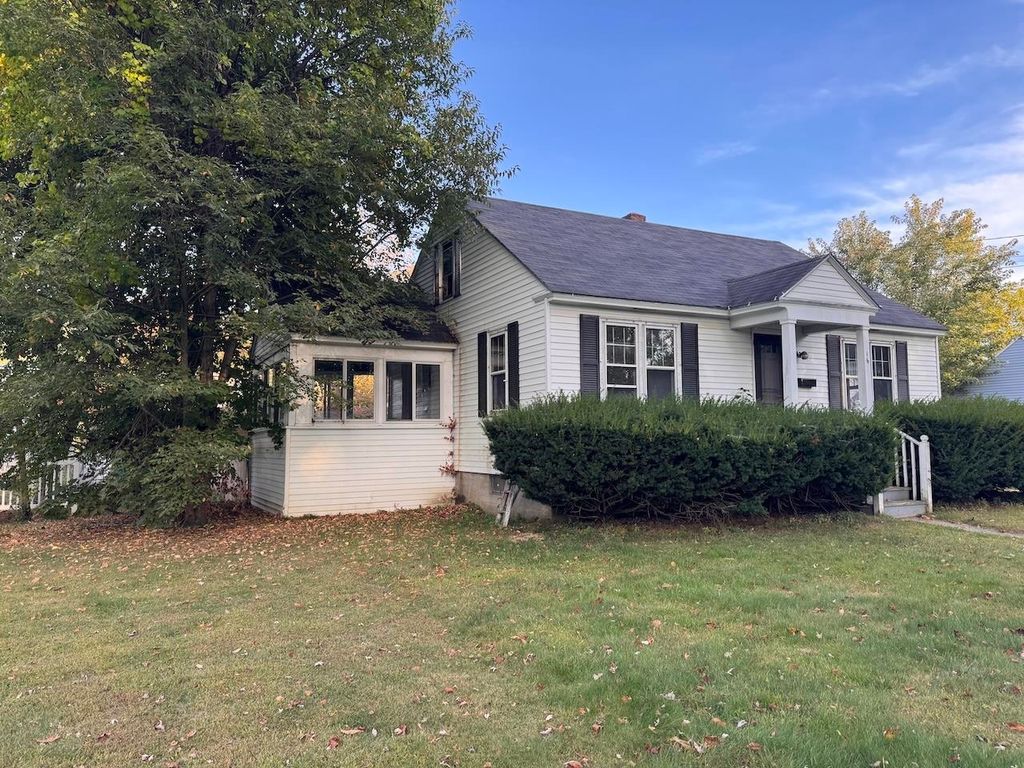 Photo of 16 Belmont Avenue, Keene, NH 03431 (MLS # 5069894)