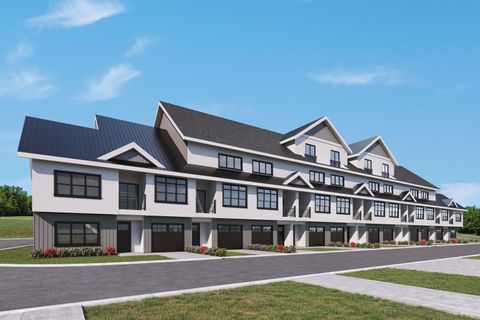 UNIT 49 STONEWALL CORNERS Way 49 Laconia NH 03246