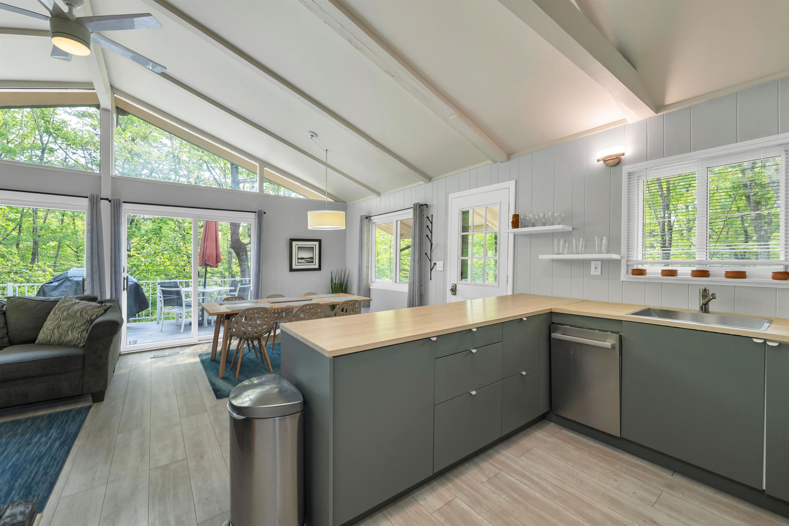 8 Little Shore Drive