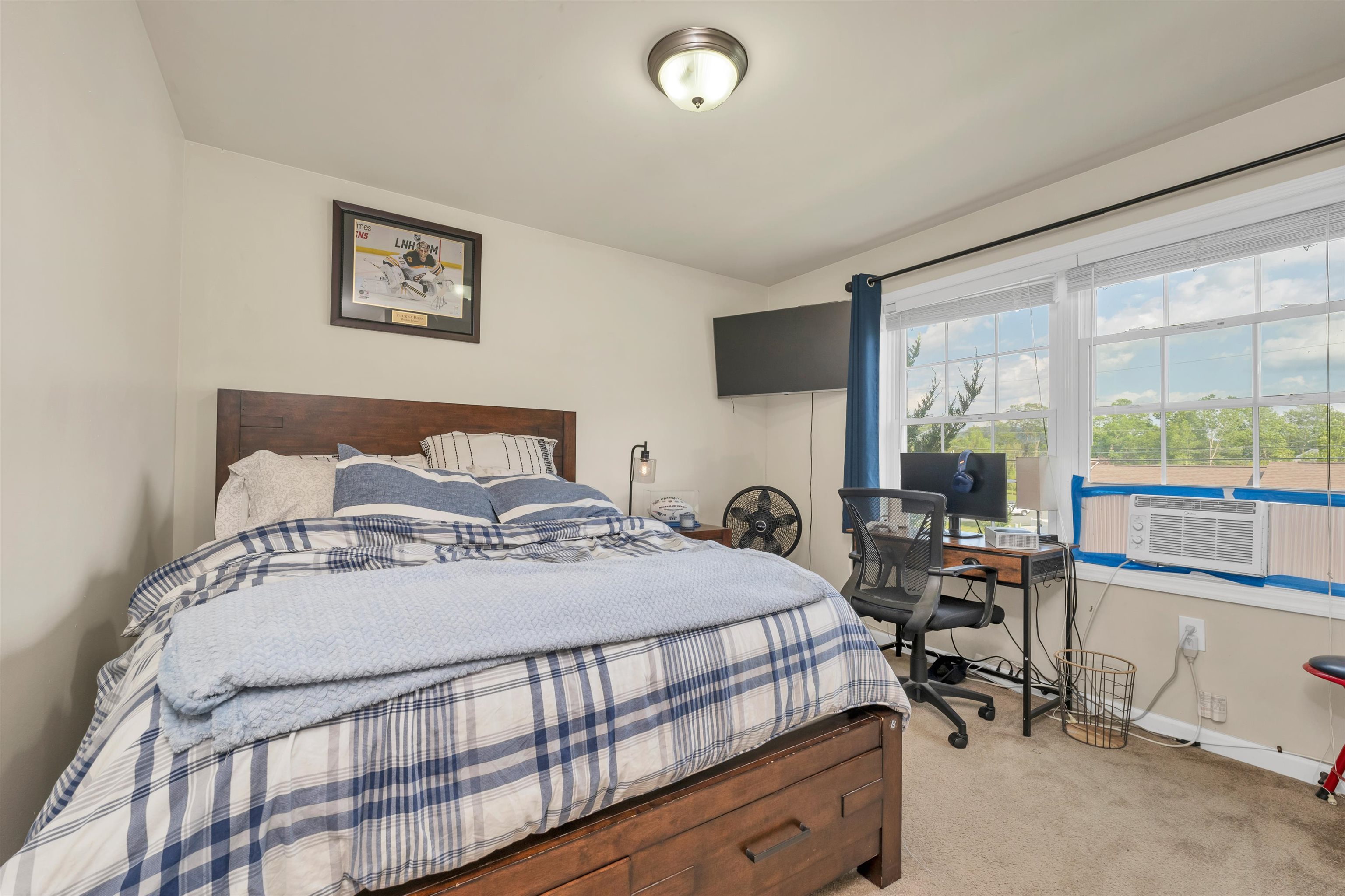 Hartford, Vermont 05001, United States, 3 Bedrooms Bedrooms, ,2 BathroomsBathrooms,Residential,Active,158462