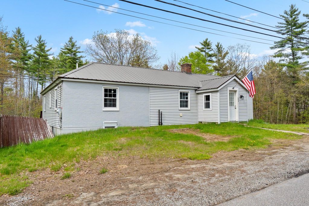 Photo of 46 Water Street, Boscawen, NH 03303 (MLS # 5089667)