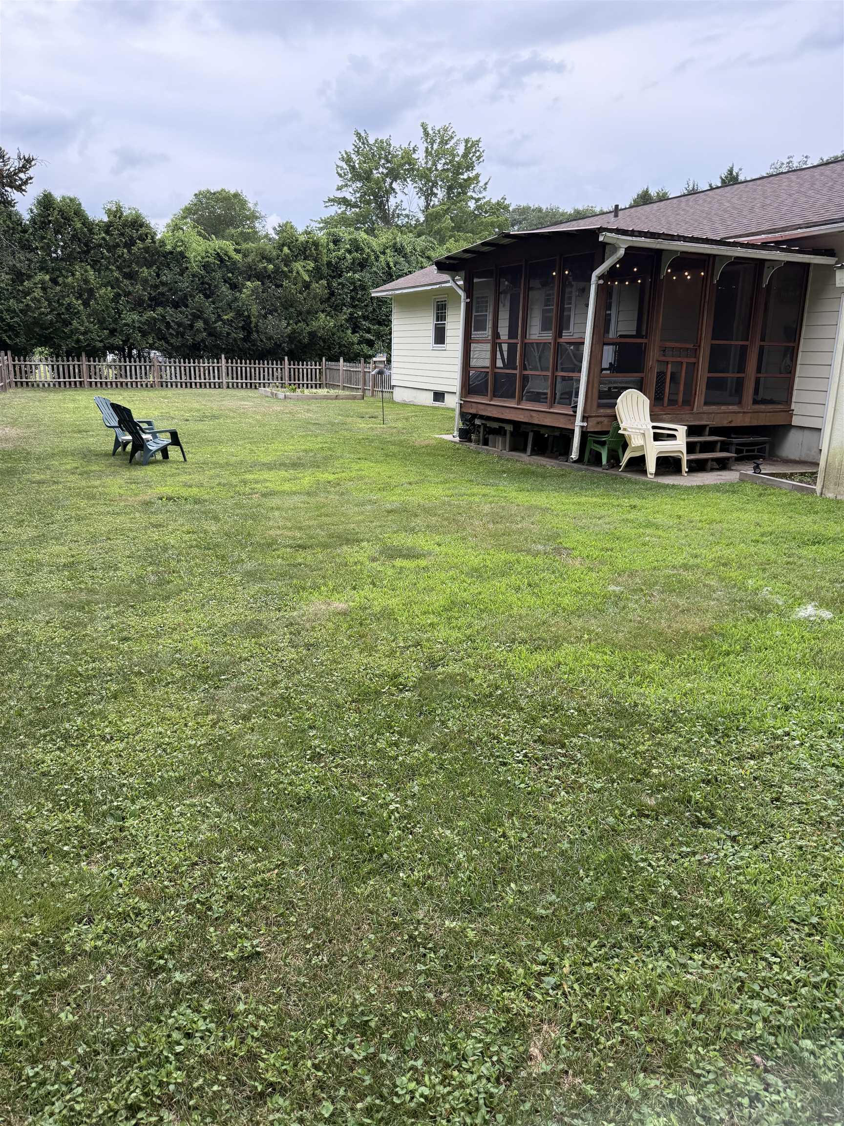 12 Meadow Drive