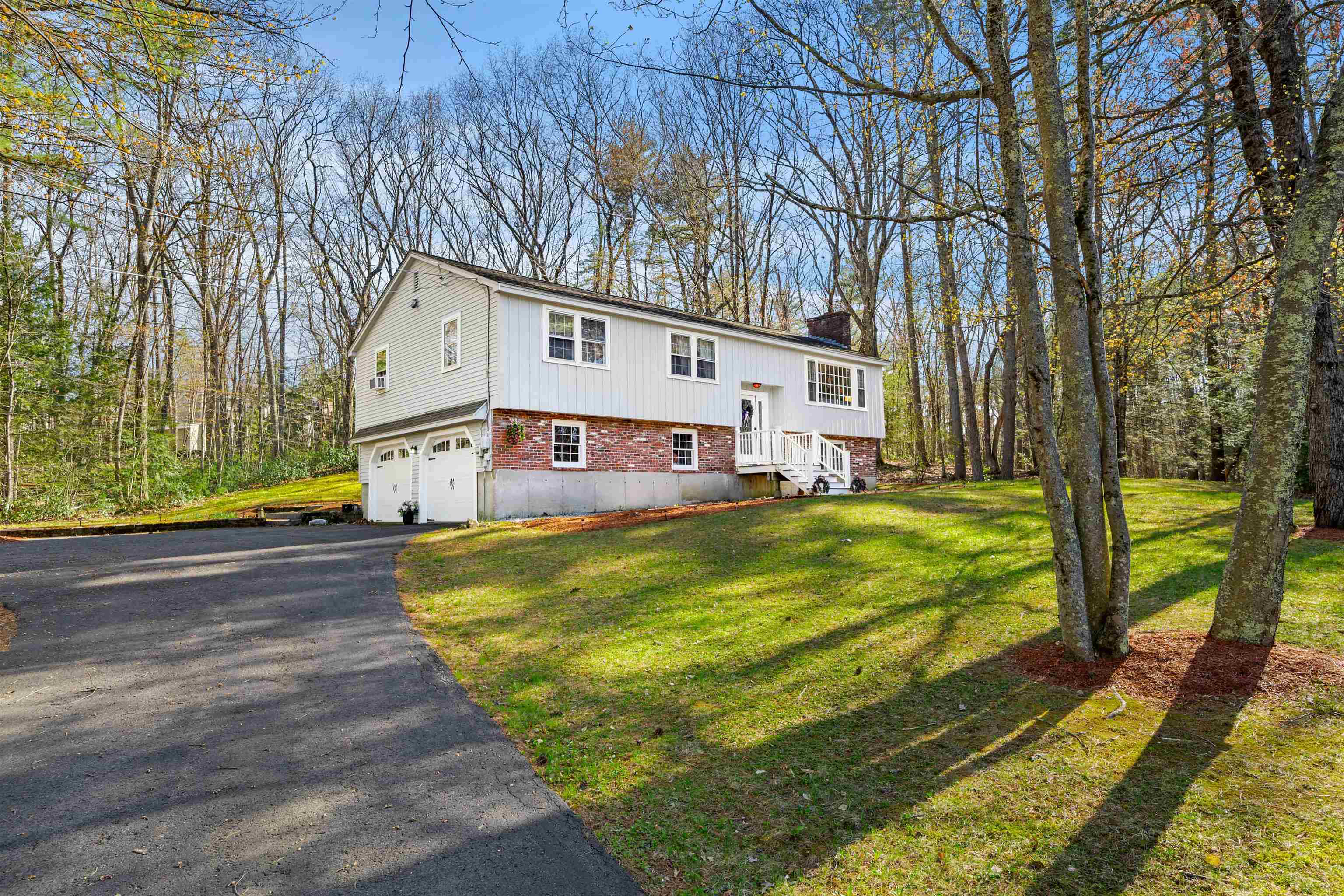 6 Newbury Drive