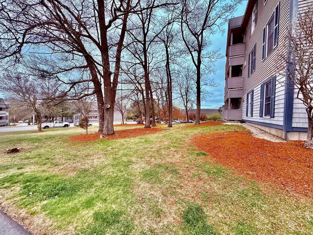 Photo of 122 Eastern Avenue #101, Manchester, NH 03104 (MLS # 5086321)