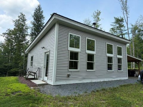 28 Upper Stonehouse Mountain Road Orford NH 03777