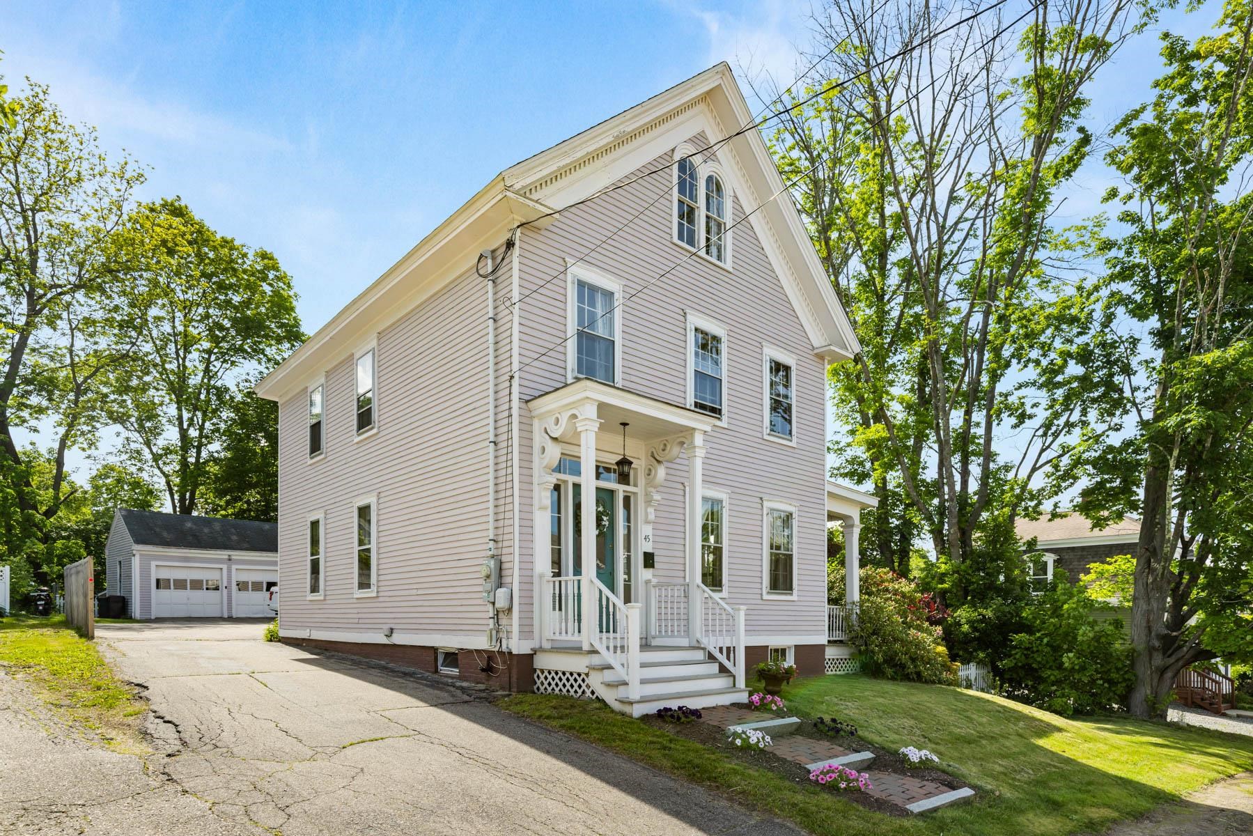 45 Court Street