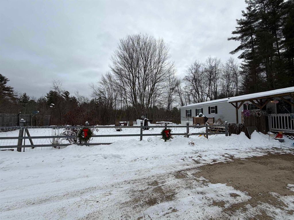 Photo of 12 Wetherby Drive, Winchester, NH 03470 (MLS # 5071537)