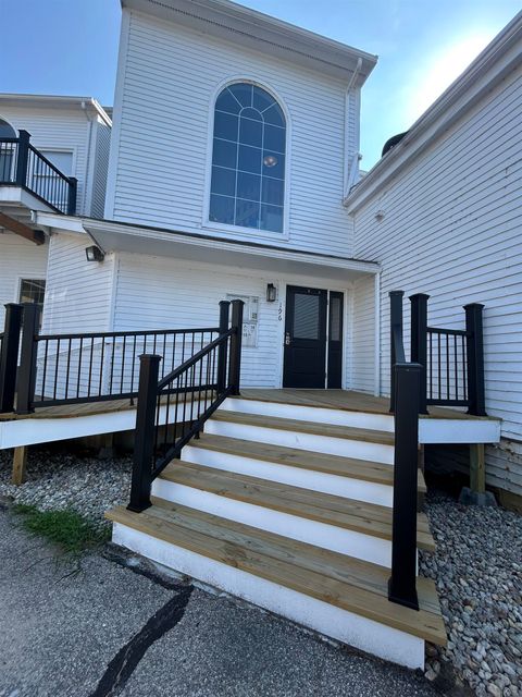 Photo of 196 Water Street #18, Exeter, NH 03833 (MLS # 5056376)
