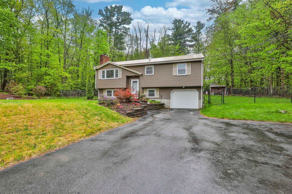 Photo of 336 New Boston Road, Bedford, NH 03110 (MLS # 5089089)