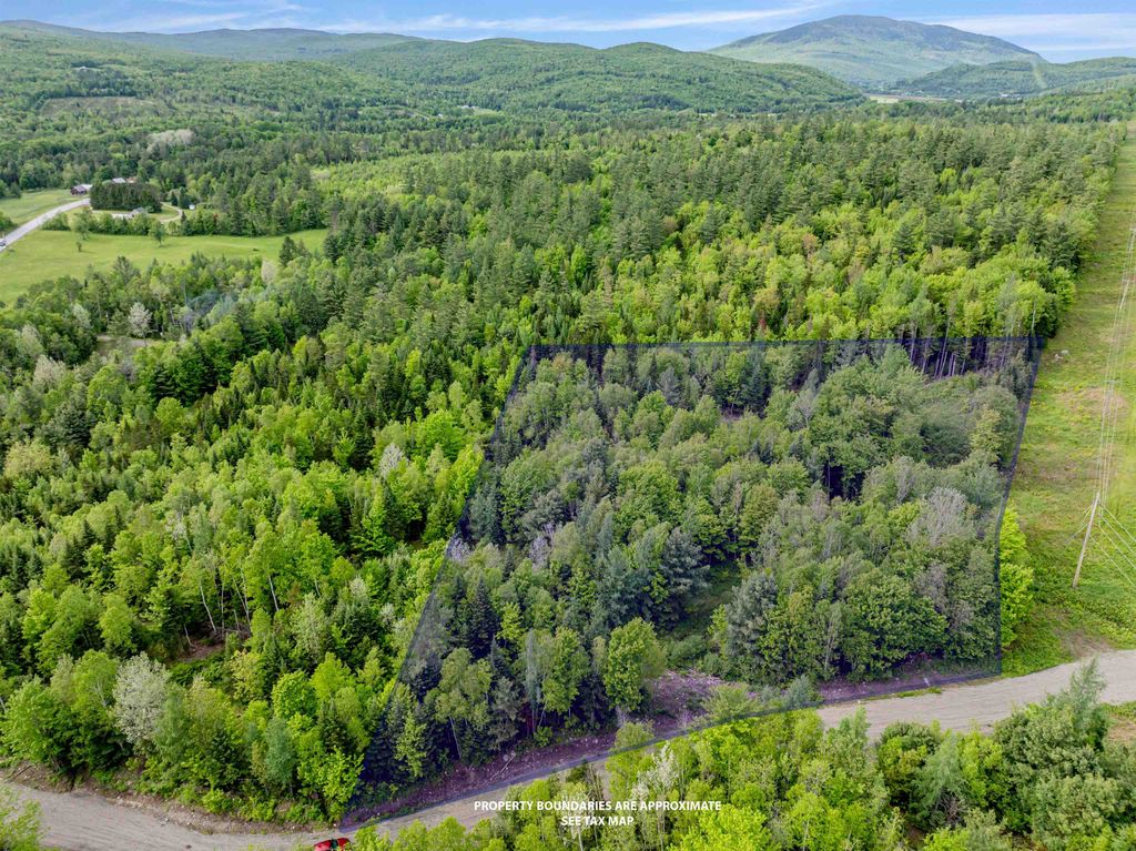 Photo of 3 Colburn Drive, Columbia, NH 03576 (MLS # 5045138)