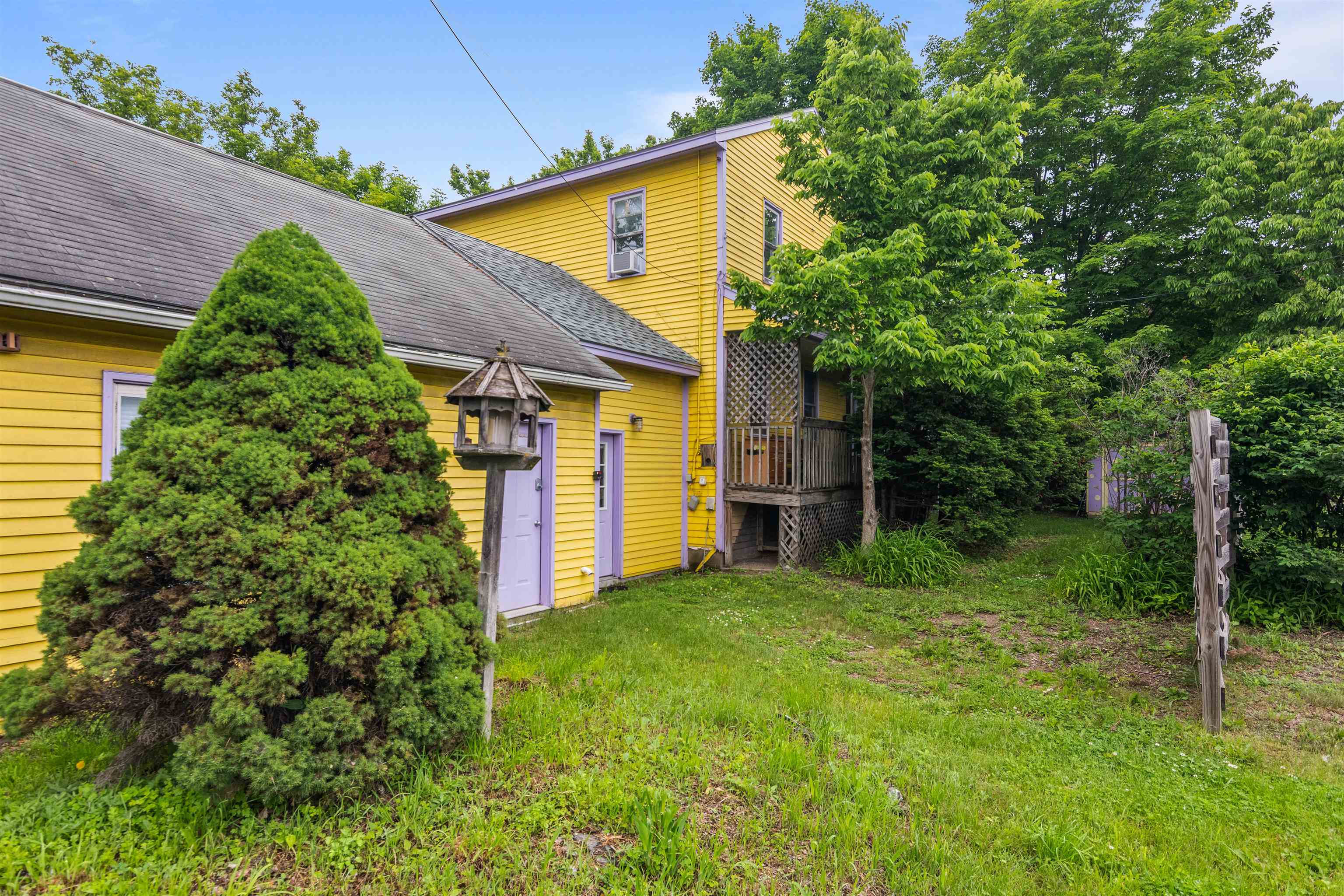 226 Manhattan Drive
