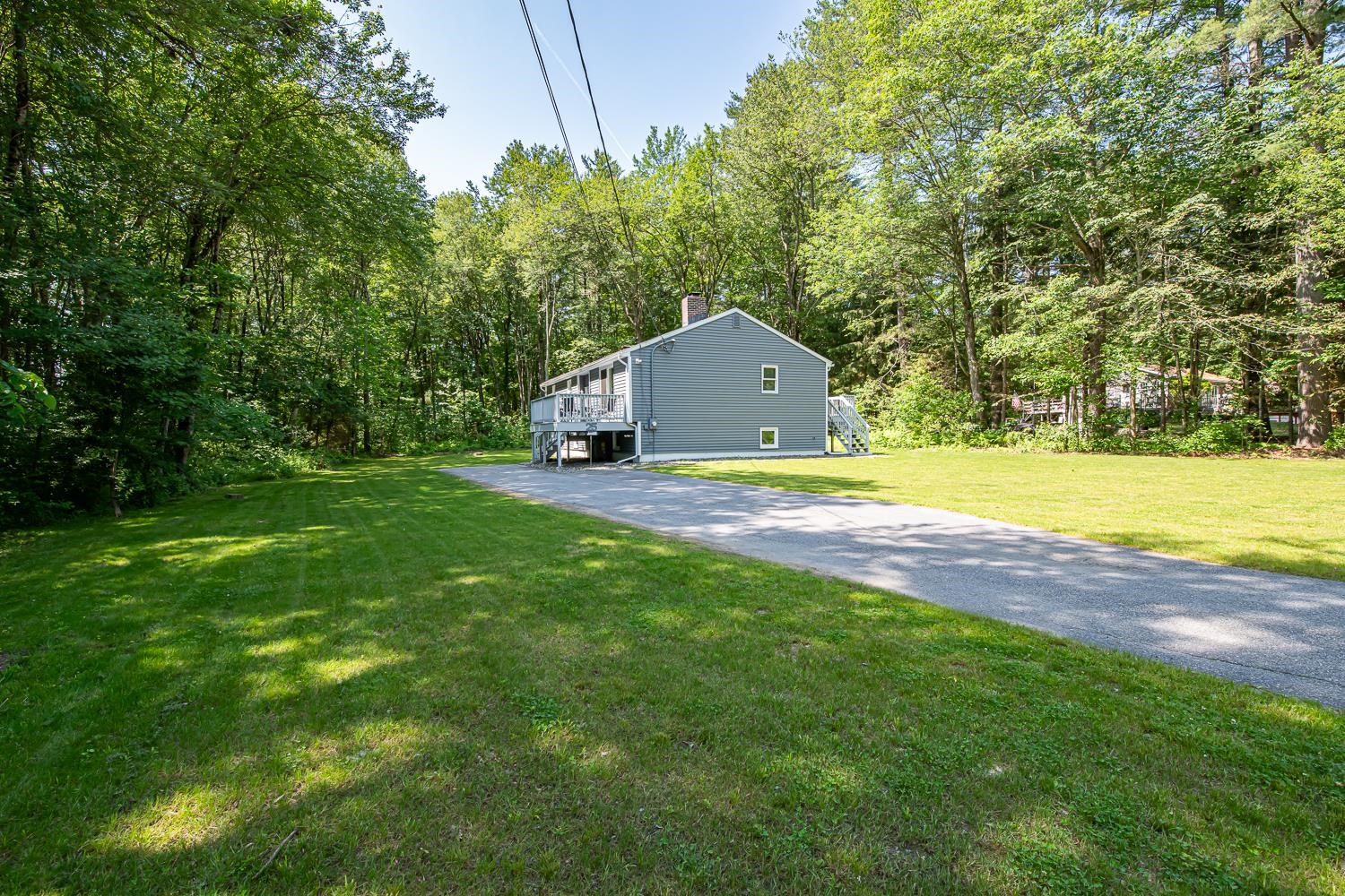 Kingston, New Hampshire 03848, United States, 3 Bedrooms Bedrooms, ,2 BathroomsBathrooms,Residential,Active,176028