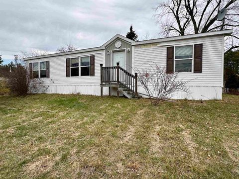 1 Lee Hook Road Newmarket NH 03857