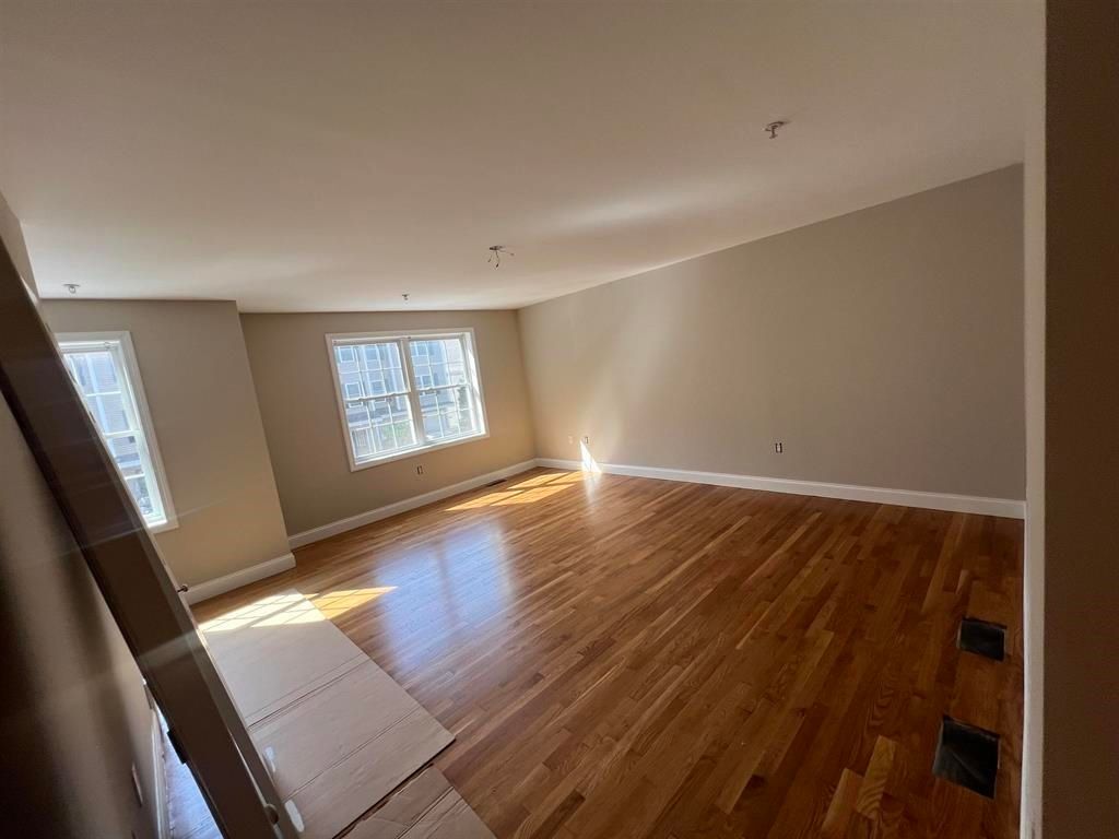 Photo of 16 Centennial Drive, Dover, NH 03820 (MLS # 5061300)