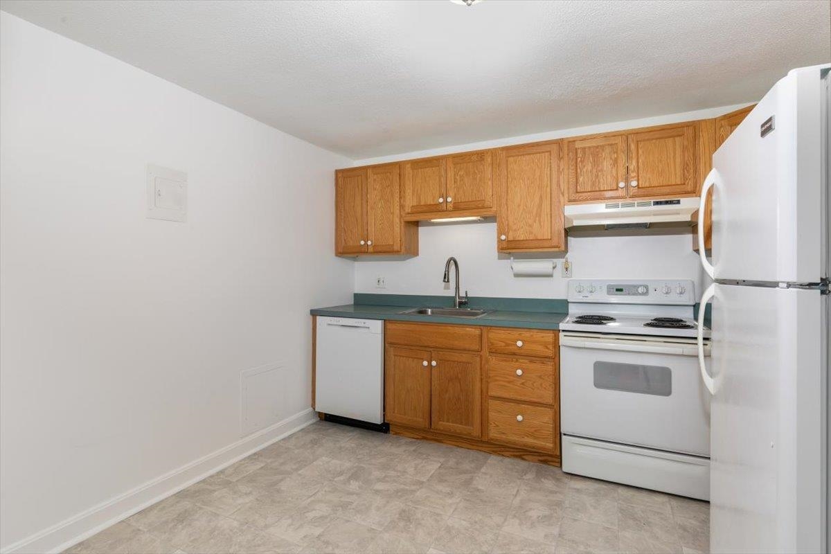 3 Pembroke Drive 1