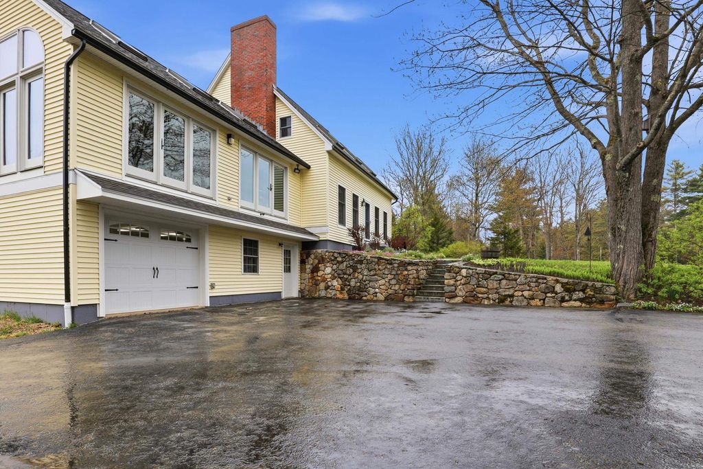Photo of 35 Turnpike Road, Sharon, NH 03458 (MLS # 5090081)