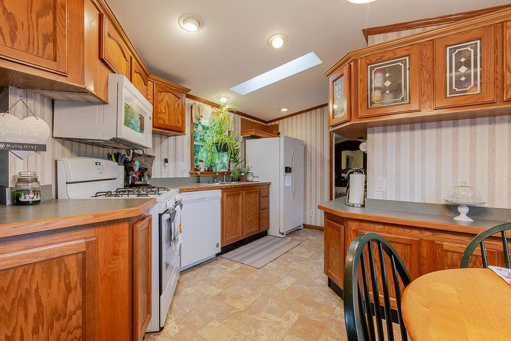 Photo of 7 Pleasant Pond Road #2, Warner, NH 03278 (MLS # 5059749)