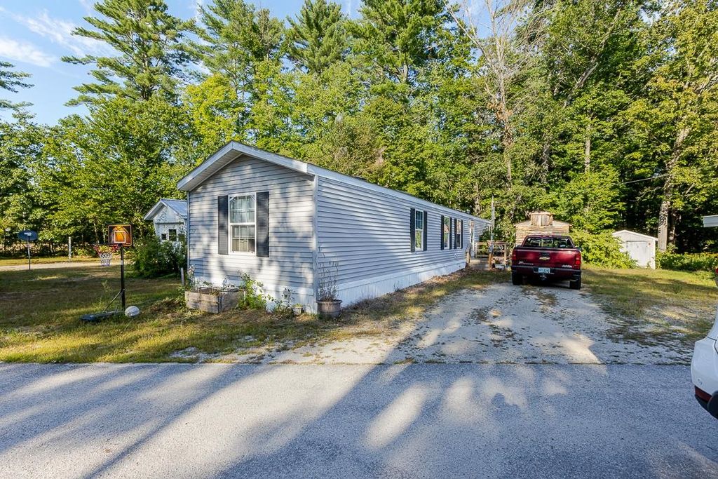 Photo of 7 Pleasant Pond Road #2, Warner, NH 03278 (MLS # 5059749)