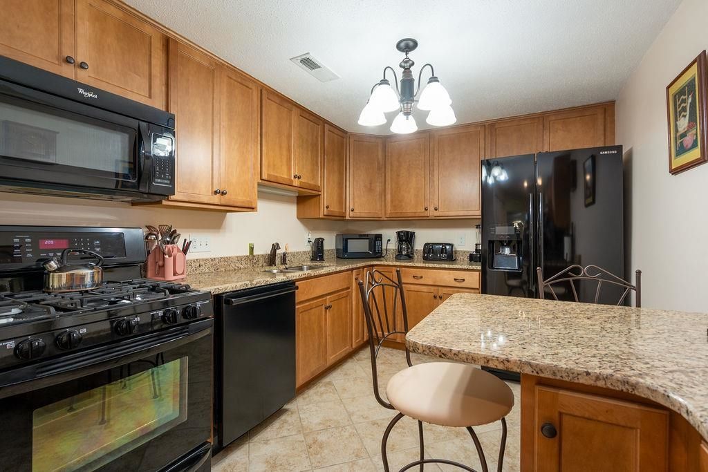Photo of 73 Bluestone Drive, Nashua, NH 03060 (MLS # 5064199)