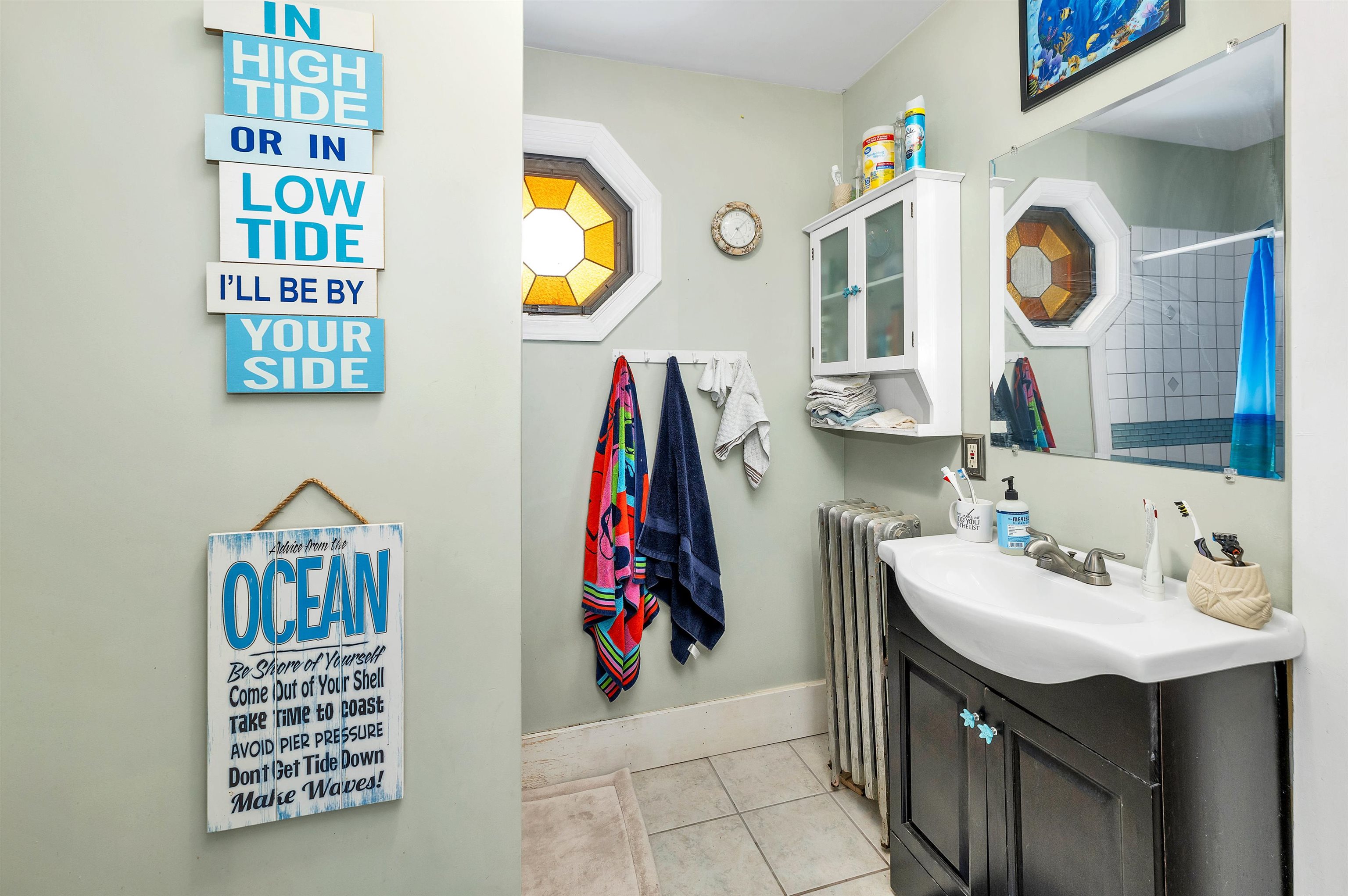 Manchester, New Hampshire 03102, United States, 3 Bedrooms Bedrooms, ,3 BathroomsBathrooms,Residential,Active,83626