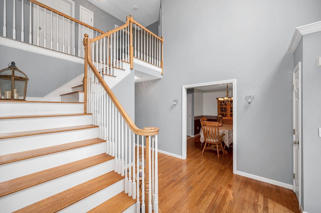 Photo of 14 Cheshire Court, Londonderry, NH 03053 (MLS # 5088704)