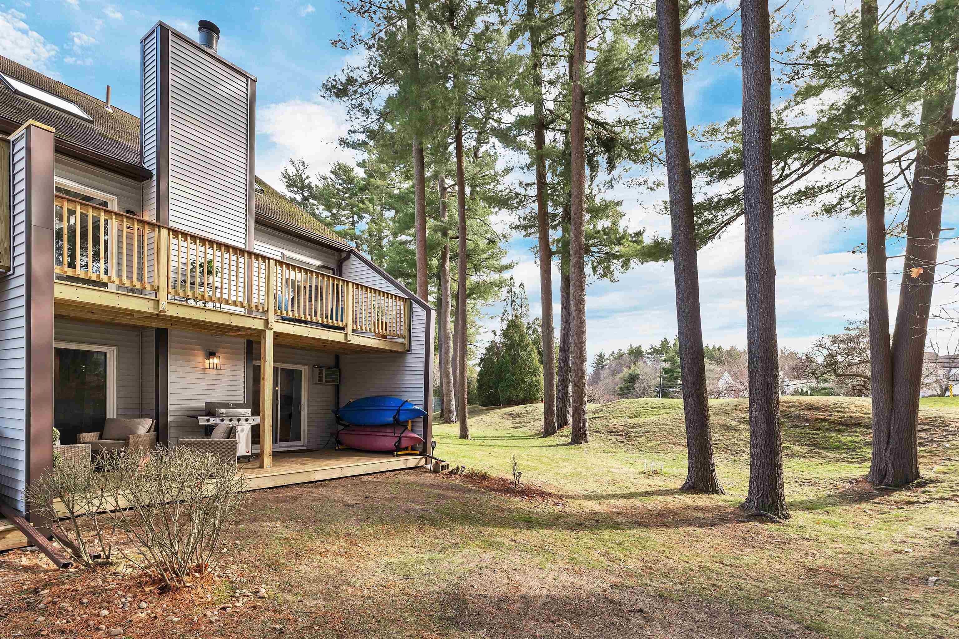 46 PONDVIEW Drive