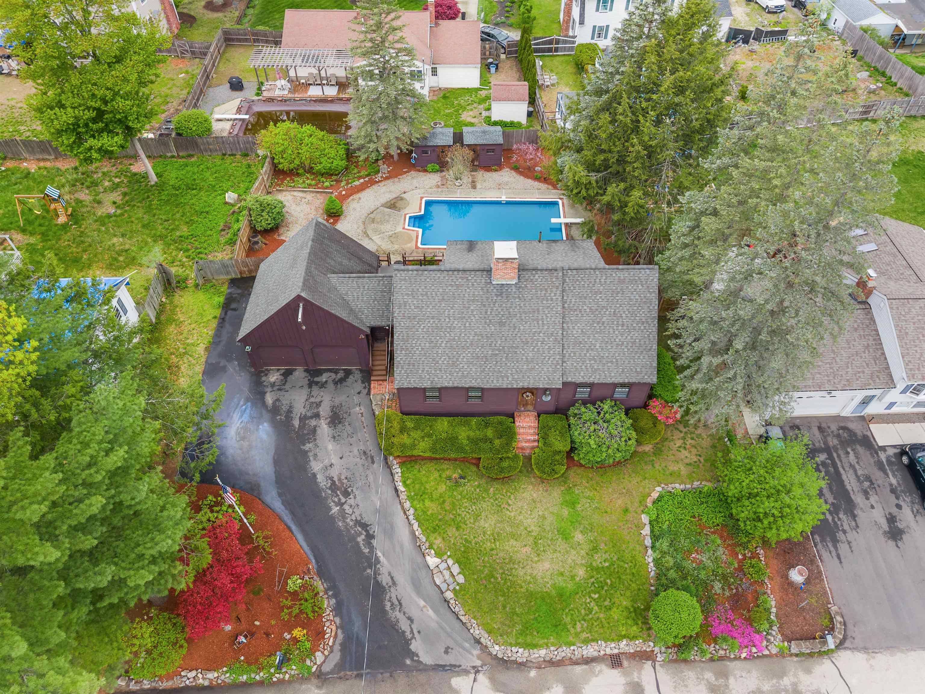 13 Wakefield Drive