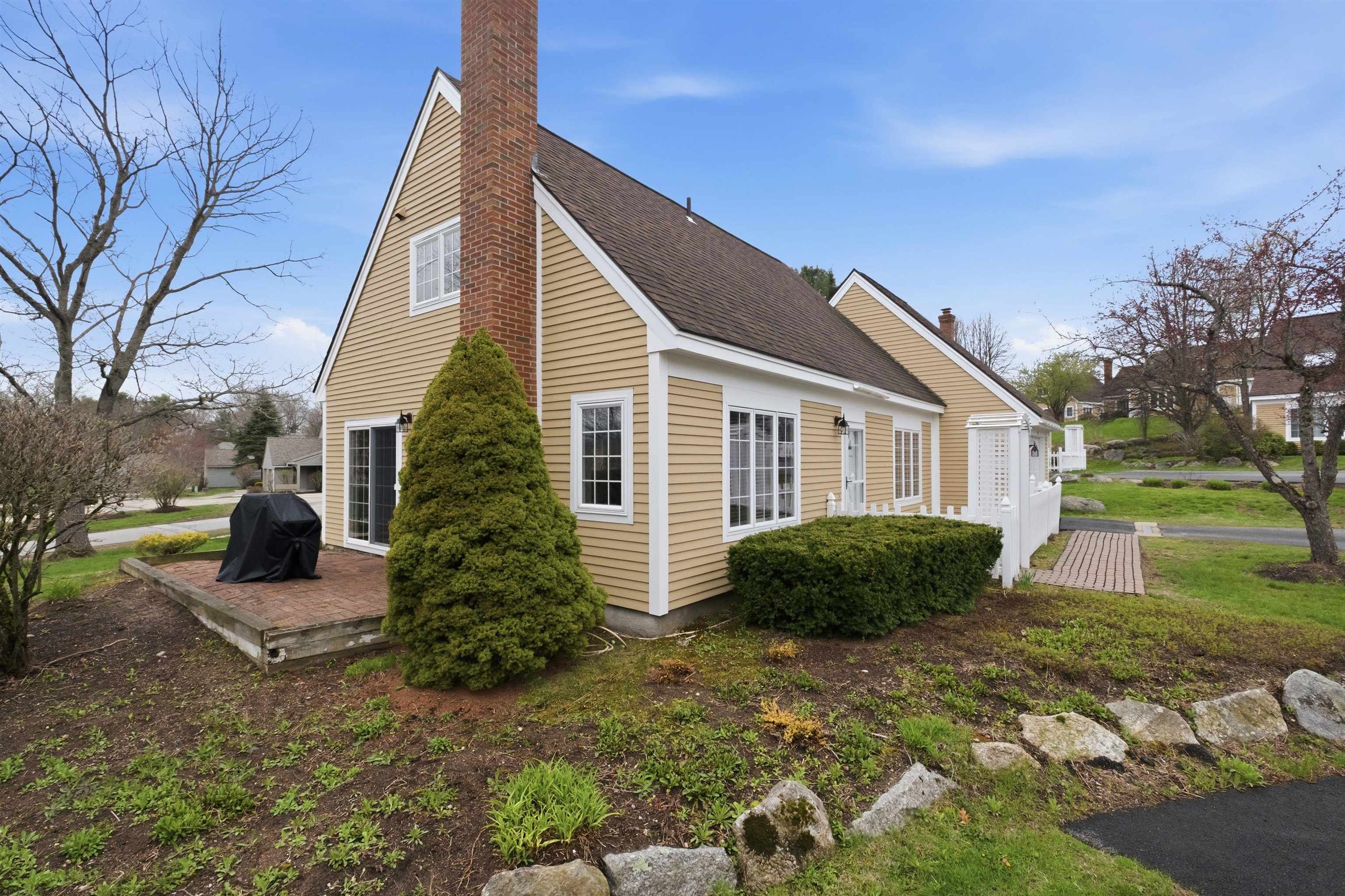 55 Garden Circle